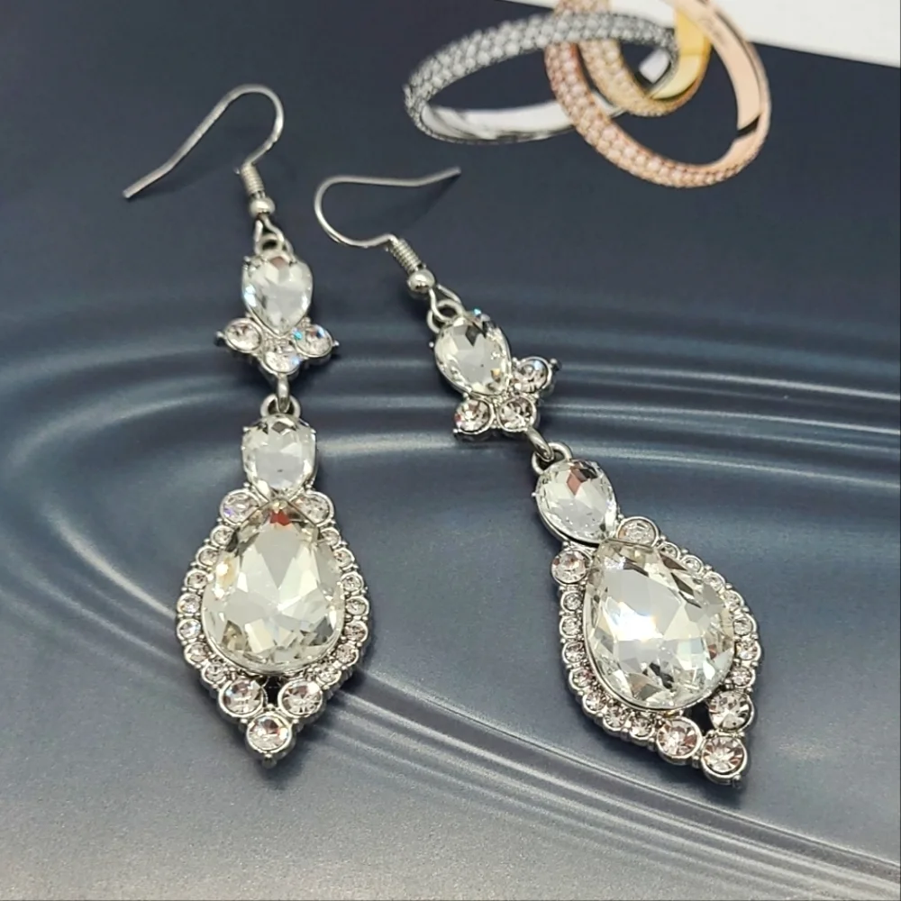 Vintage Aurora Borealis Crystal Silver Chandelier Drop Earrings